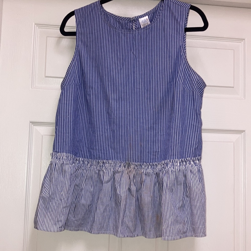 Time and Tru Cotton Top